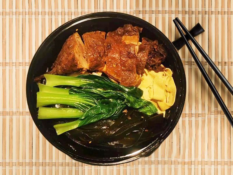 鹵肉飯